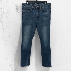 Gap Men’s Blue Jeans Size 32x32 Classic Straight Denim